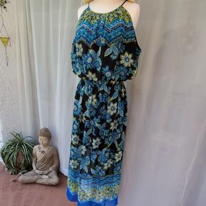 Beautiful light and airy maxi dress sz 18W EUC